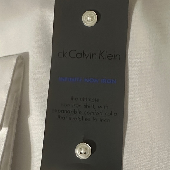 Calvin Klein White Dress Shirt with Blue Accents - Picture 2 of 13